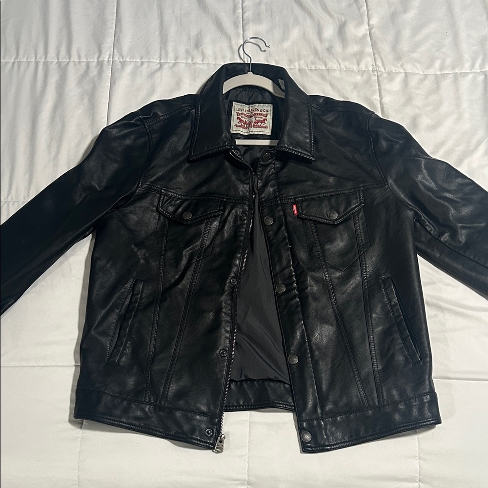 Levi's Black Leather Bomber Jacket